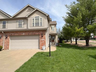 2203 W Kenfield Ct, Peoria, IL, 61615