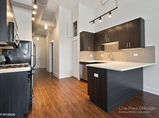 2000 S State St #3B, Chicago, IL 60616