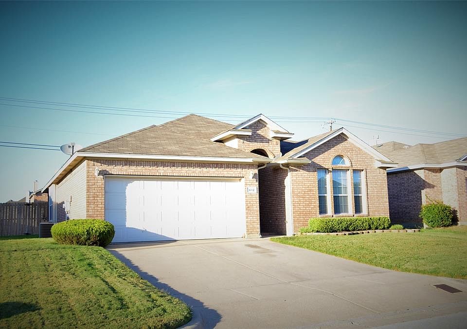 1st image of 612 Caravan Dr