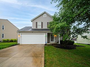 8992 Marchbank Ln, Lewis Center, OH