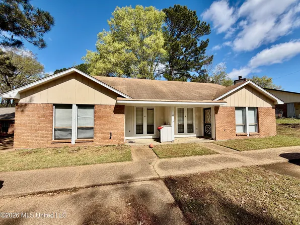 114A Crestwood Cv, Clinton, MS 39056