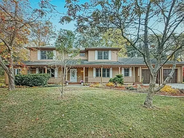 50944 Safari Dr, Granger, IN 46530