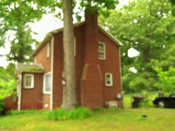 5th image of 465 Morris Dr