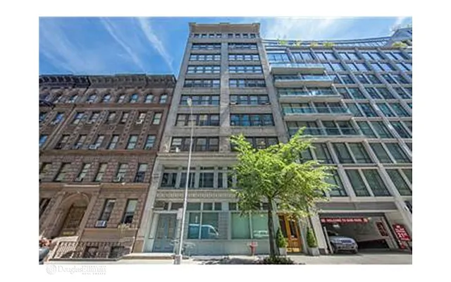 Sold by Douglas Elliman | media 20