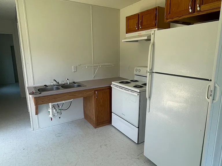 12705 Kerman Ln — Photo 3
