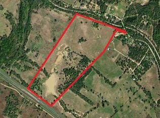 2041 Old McDade Rd, Elgin, TX 78621