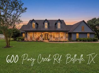 600 Piney Creek Rd, Bellville, TX 77418