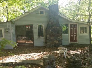 5 Deer Trl N, Greenwood Lake, NY