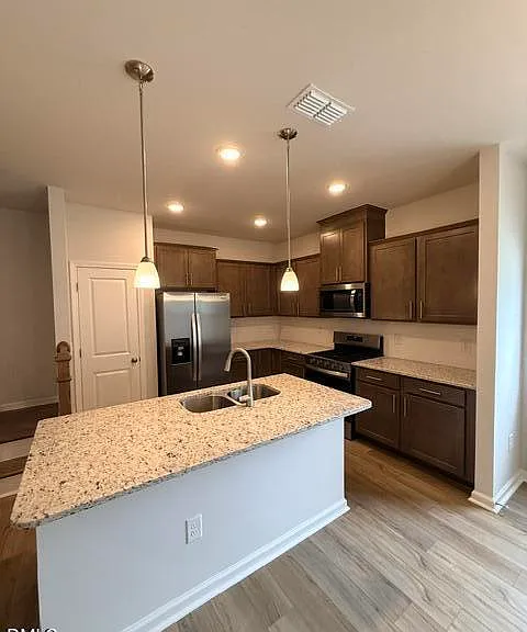 204 Broomside Ave — Photo 19