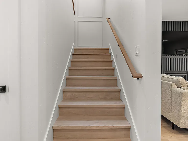 6862 N Willowside Ave — Photo 7
