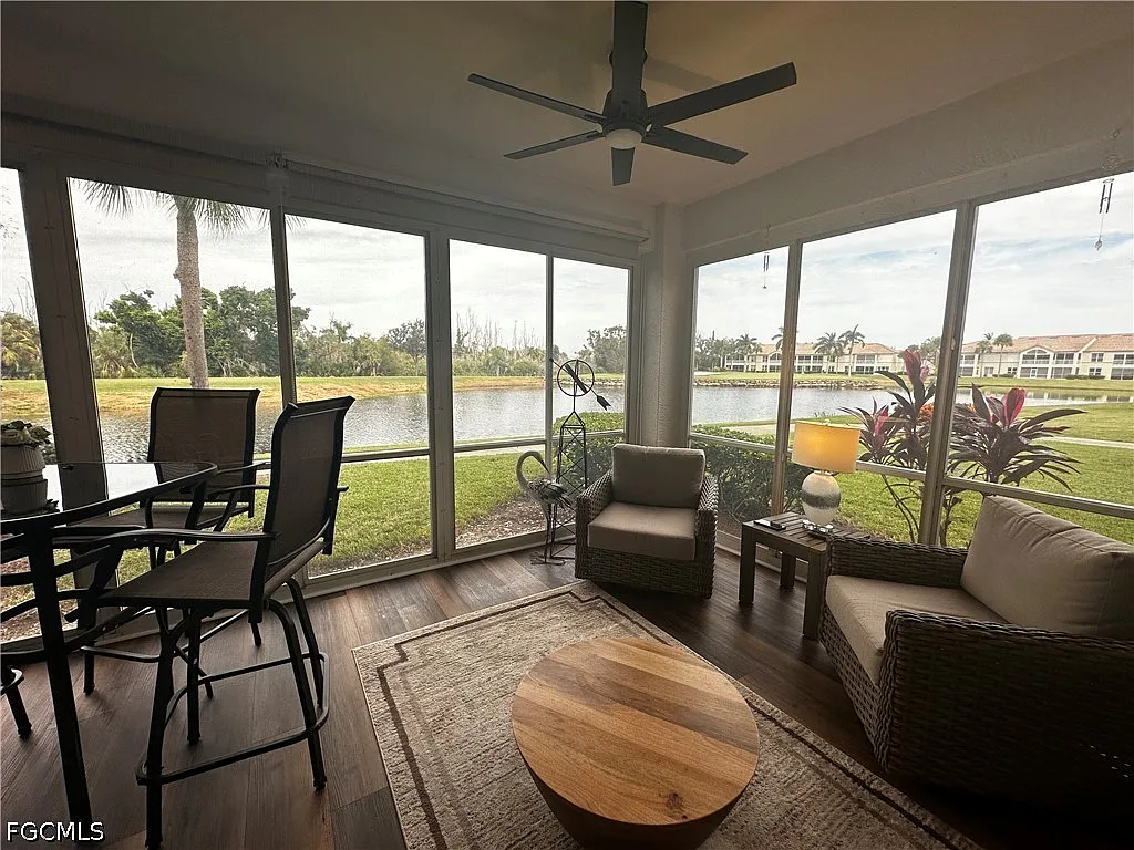 2 bed, 2.0 bath, 1499 sqft, $4,875 — Photo 2