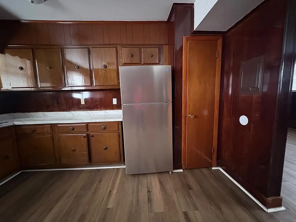 Studio, $1,275 — Photo 4