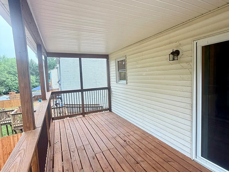 673 S Cedar St — Photo 9
