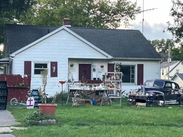 106 S Monroe St, Blissfield, MI 49228