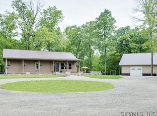 32230 Teney Hollow Rd, Brighton, IL 62012