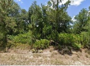 1915 Canton Ave, Lehigh Acres, FL 33972