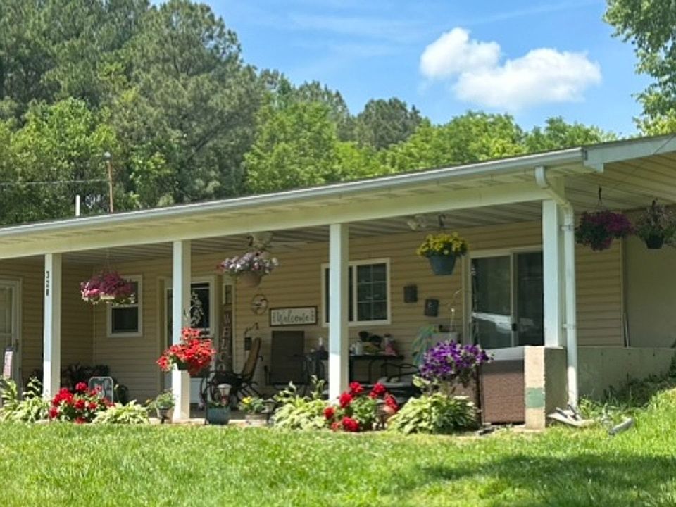 1st image of 320 Caraway Ln