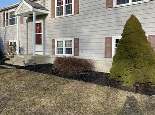 15 Blanding Rd, Rehoboth, MA 02769