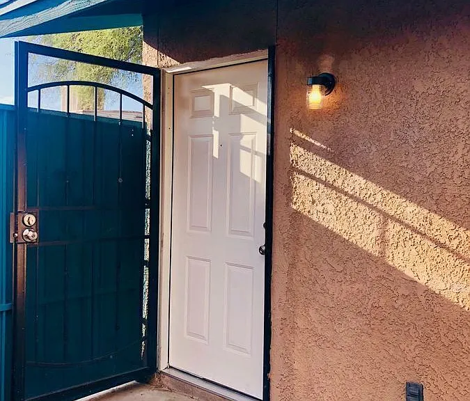 1617 N Bryant Ave — Photo 10