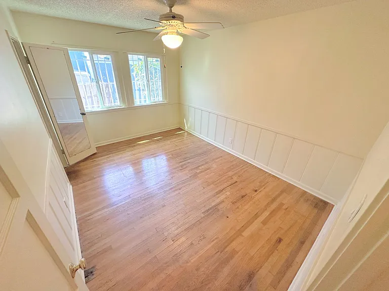 3977 Coolidge Ave — Photo 14