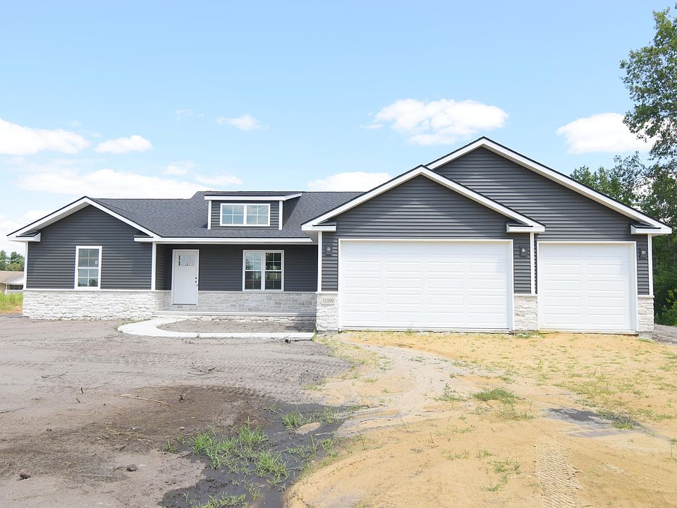 1st image of 11999 Lilac St