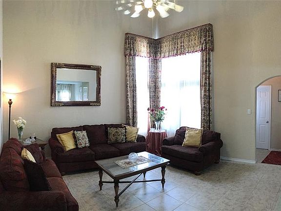 3rd image of 9219 Birch Springs Dr