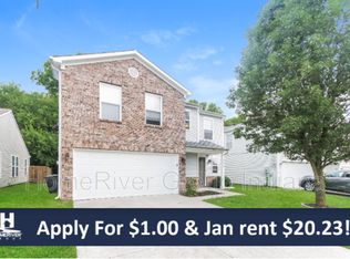 13046 N Becks Grove Dr, Camby, IN 46113