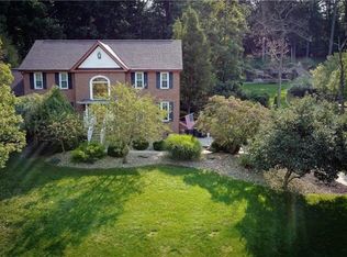 217 La Grande Dr, Cranberry Township, PA