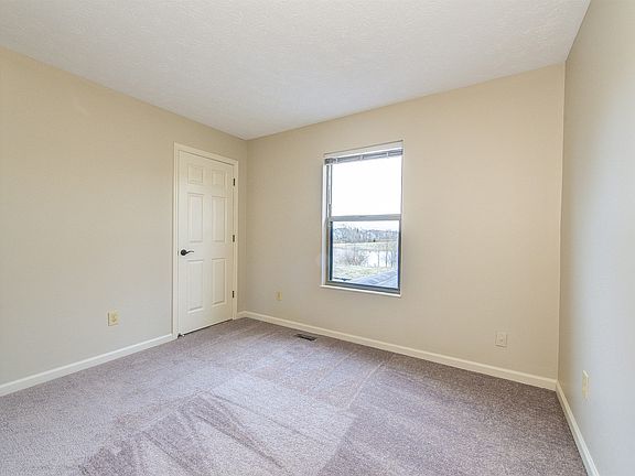 2nd image of 4023 Colchester Dr
