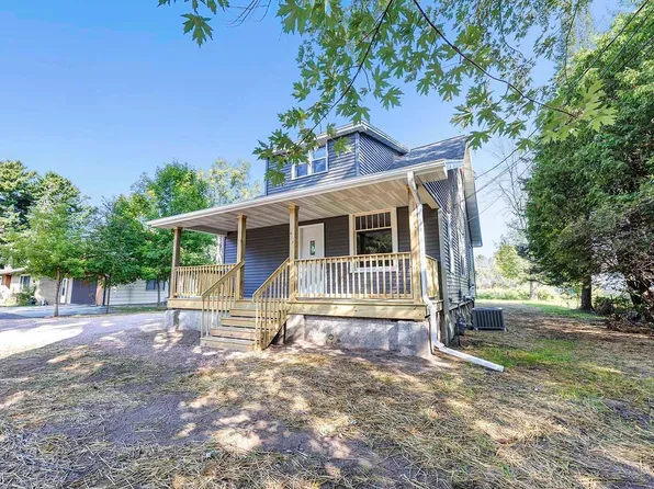 3330 W Cleveland Ave, Marinette, WI 54143