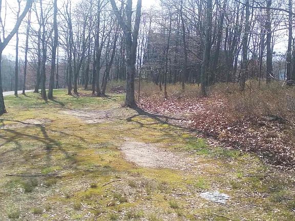 4th image of Erii 398 Crooked Stick Ln