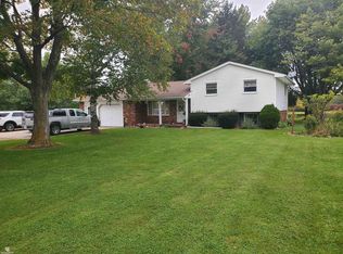 10430 Foley Rd, Avoca, MI 48006