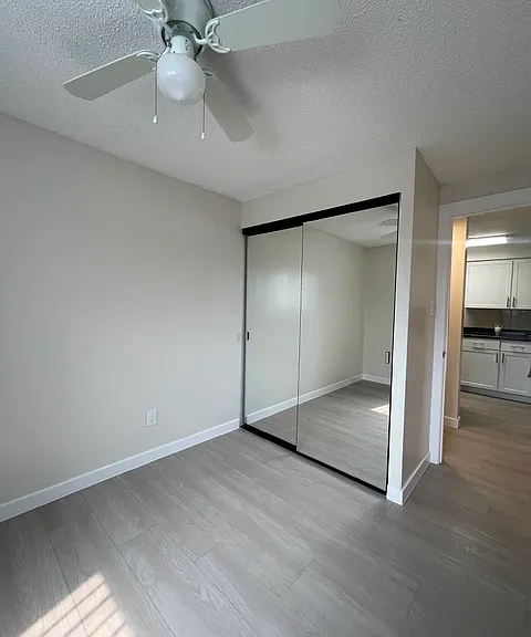 Orchard Glen Apartments — Photo 77