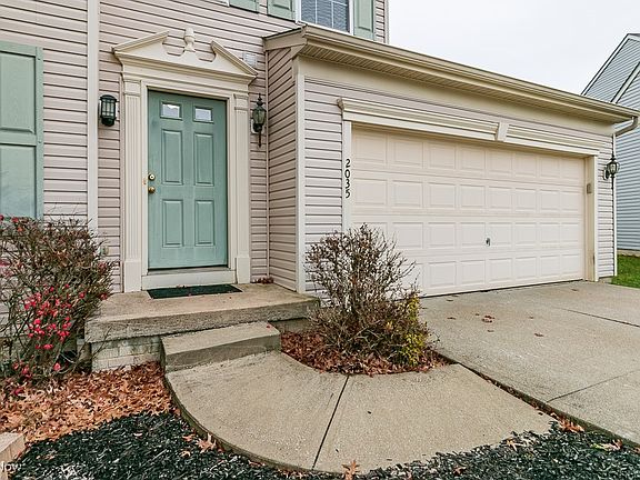 3rd image of 2035 Washington Dr