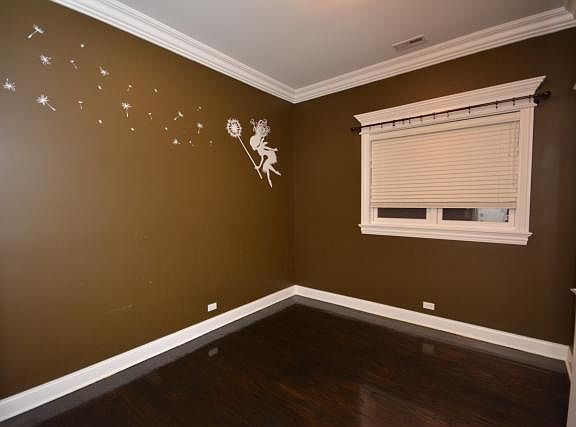 5th image of 3726 N Lincoln Ave APT 3S