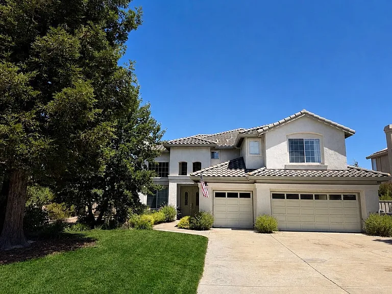 19535 Cortina Ct — Photo 1