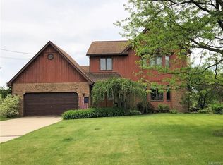 1222 Whitehaven Rd, Grand Island, NY 14072