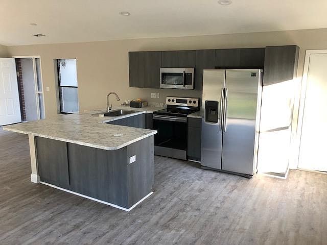 1st image of 1506 Casey Ln