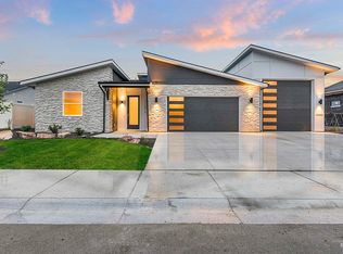 1446 W Caravan St, Kuna, ID 83669