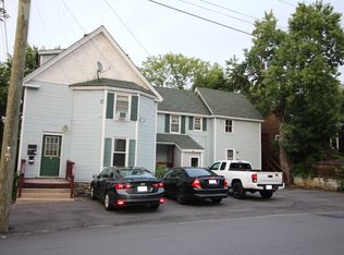 11 Elm St #B, Derry, NH 03038