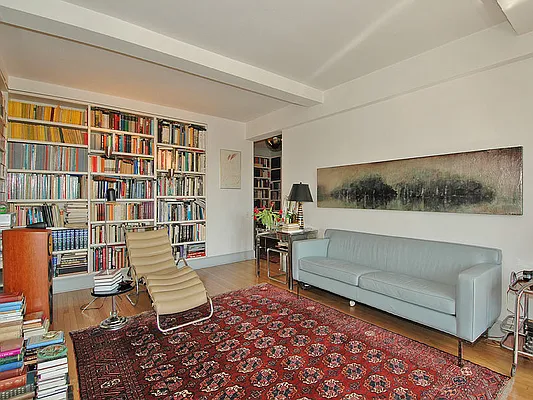 Sold by Sotheby's International Realty | media 34