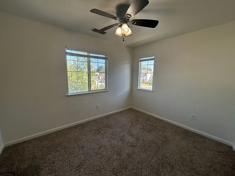 3293 Dewar Ln — Photo 13