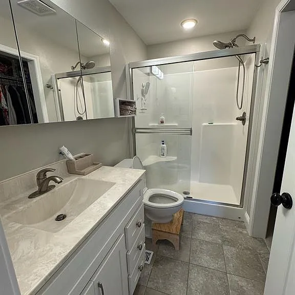 2617 Lauren Lake Dr — Photo 8