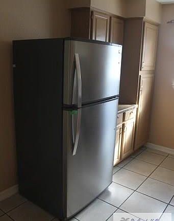 5th image of 330 Applewind Way
