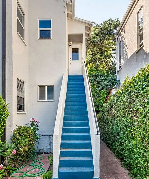 9928 Robbins Dr — Photo 47