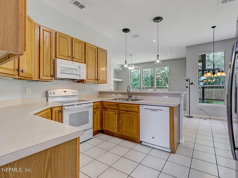 12197 Ripken Cir N — Photo 17
