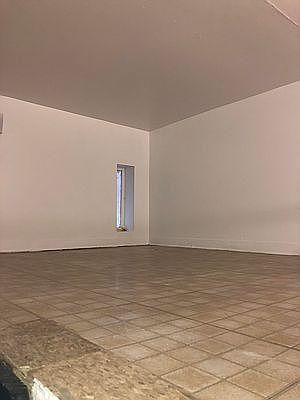 5th image of 752 9th Ave APT 1RN