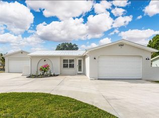 12507 River Rd, Fort Myers, FL 33905