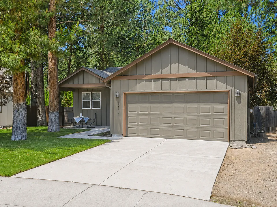 19804 Wetland Ct