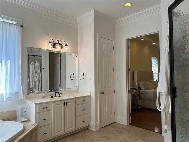 55 Bretton Way — Photo 24